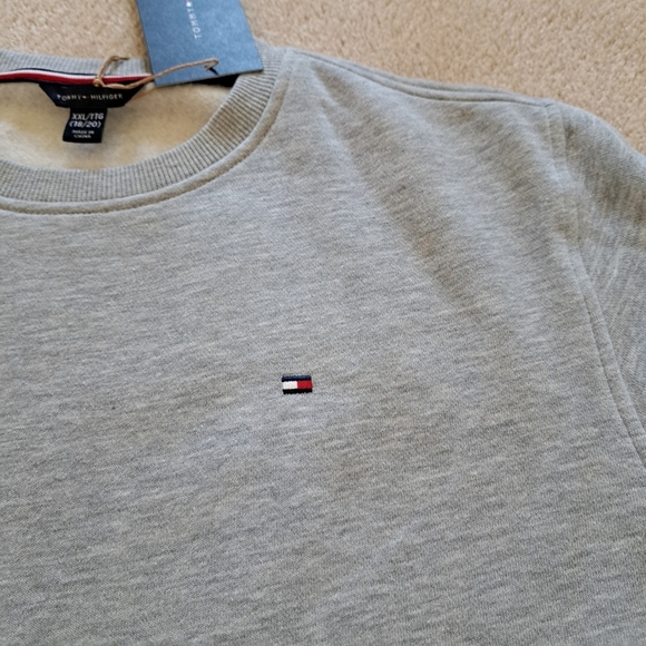 Tommy Hilfiger Youth Sweatshirt Grey Size 18/20 Unisex Fleece Crewneck Pullover - Picture 5 of 9